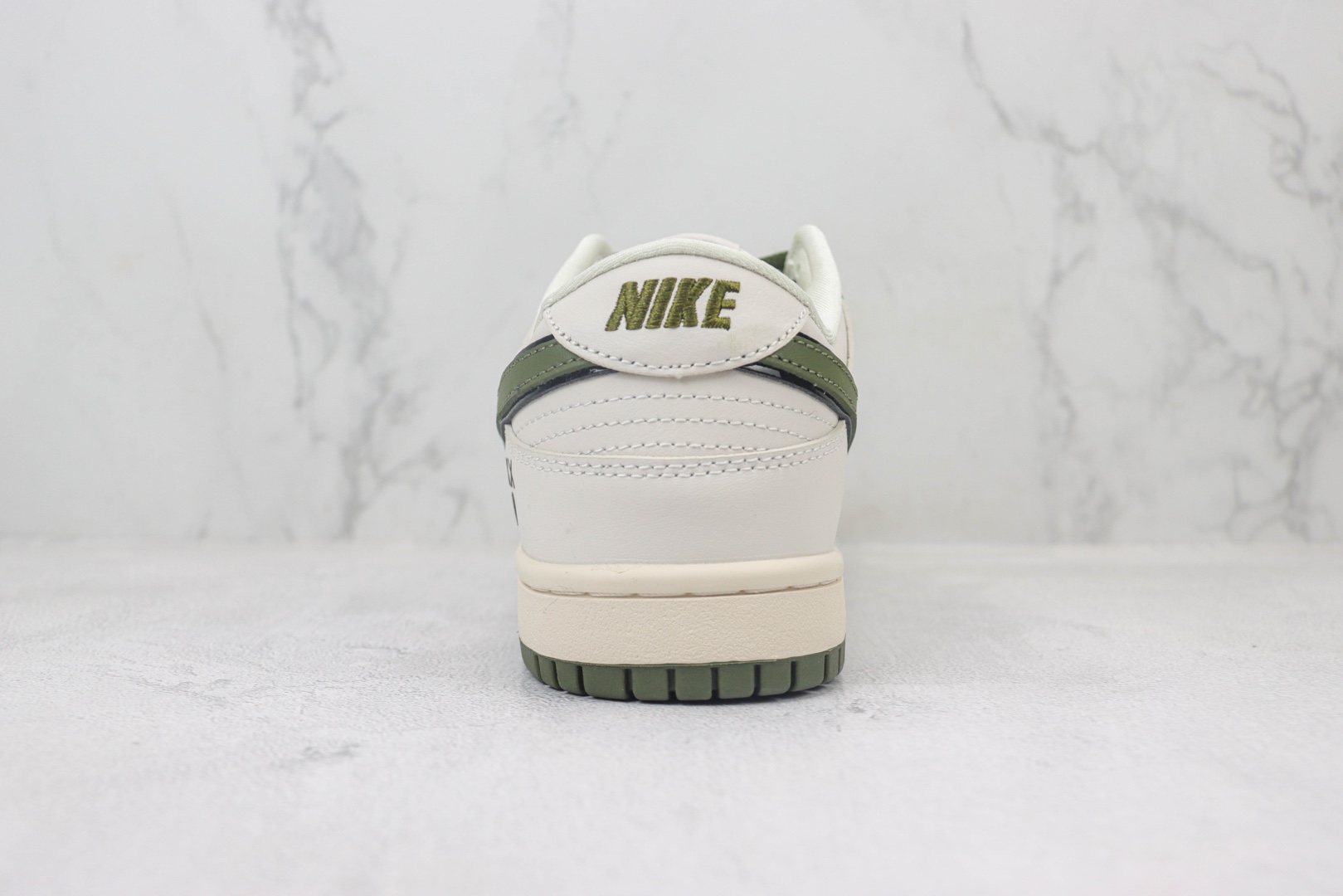 耐克Nike SB Dunk Low纯原版本低帮SB Dunk灰白绿板鞋 莆田耐克代理 货号：DD1391-121