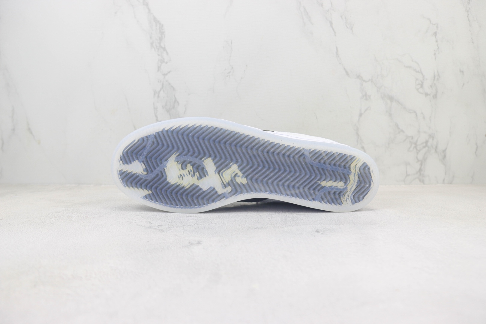 阿迪达斯Korn x adidas originals Campus 00S纯原版本三叶草贝壳头黑白低帮板鞋 莆田阿迪达斯货源 货号：IG0793